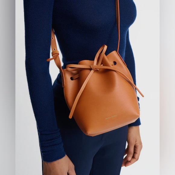 Mansur gavriel mini bucket bag in tan Caros - Picture 5 of 13